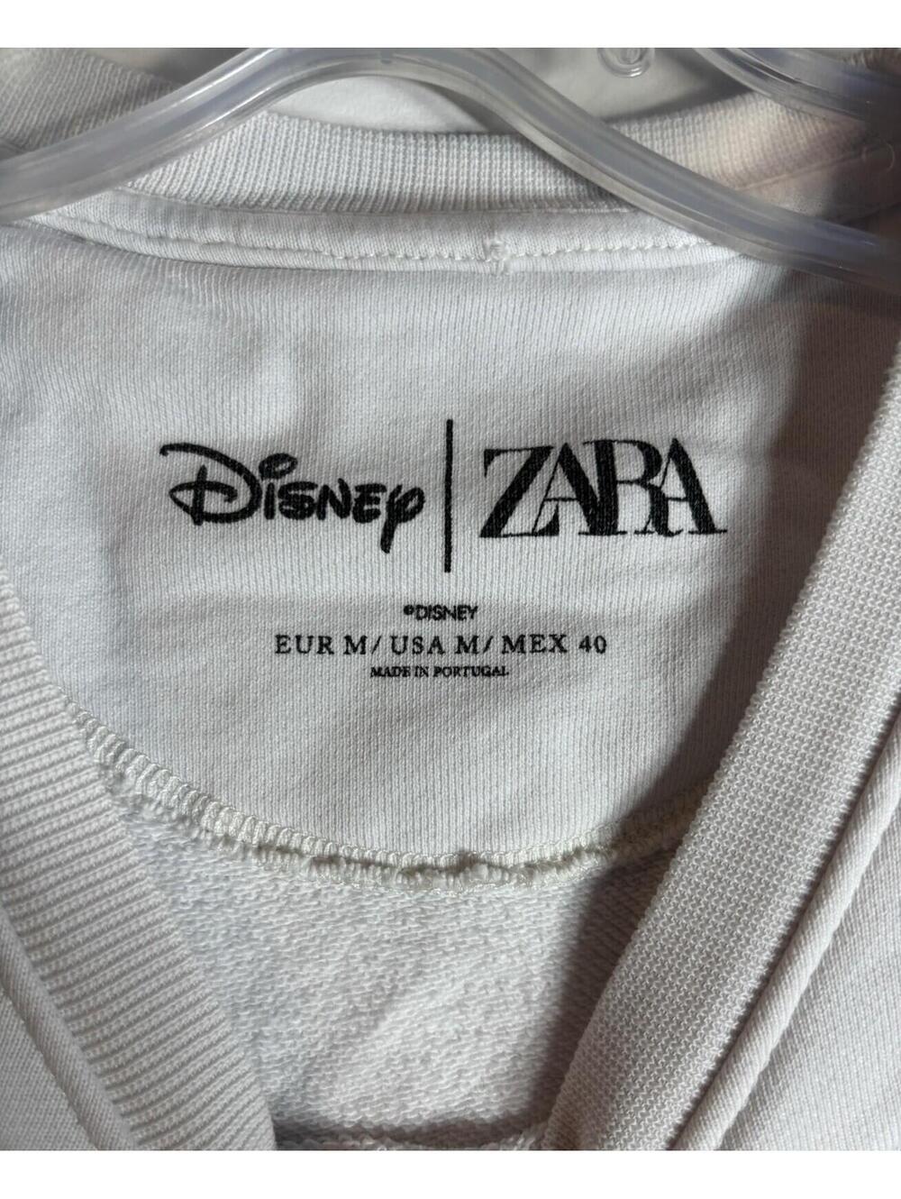 Zara x Disney Mickey Mouse Mens White crewneck sweater Medium M - Picture 2 of 3